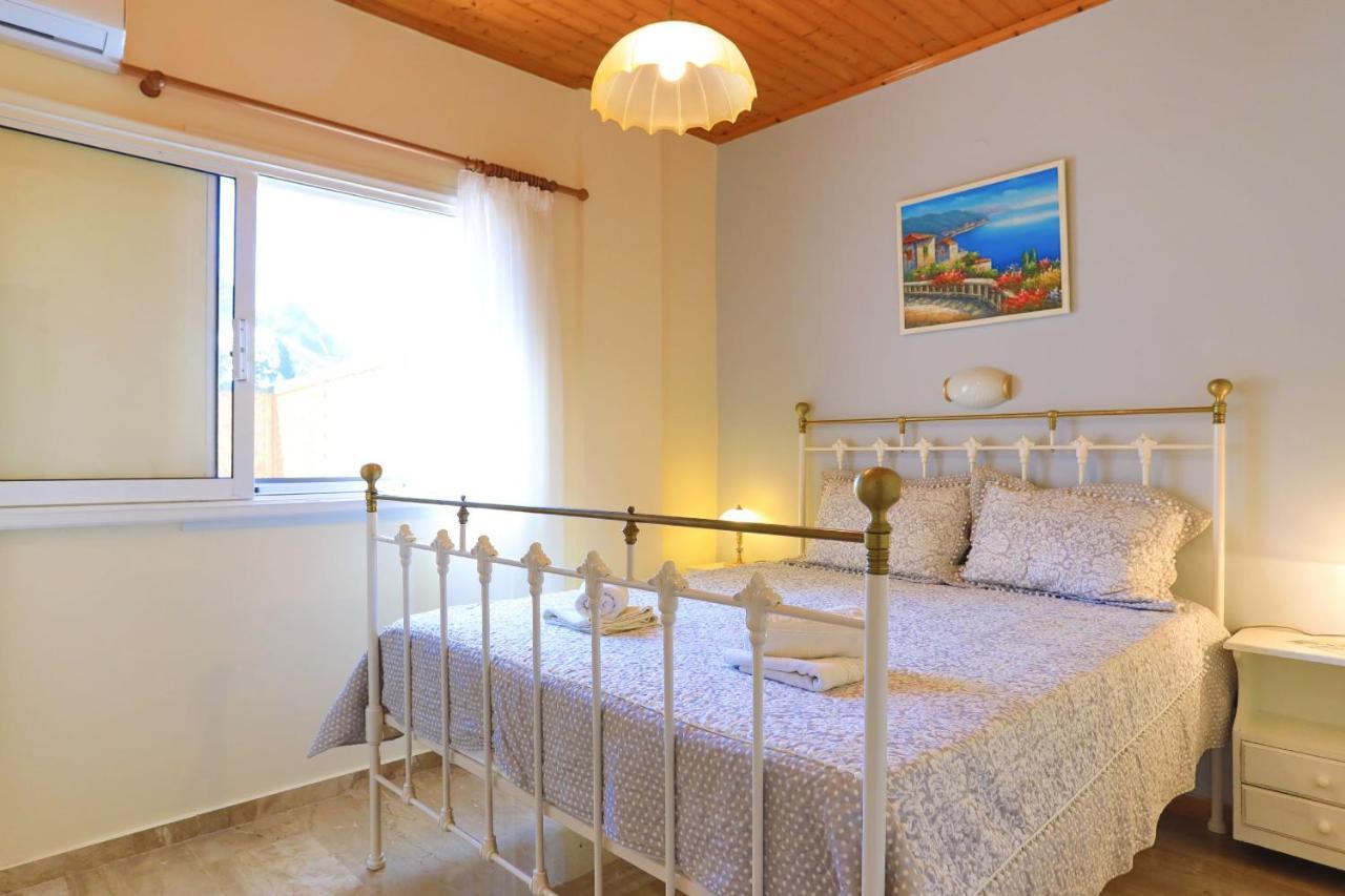 Kadith Agios Gordios Hébergement de vacances *