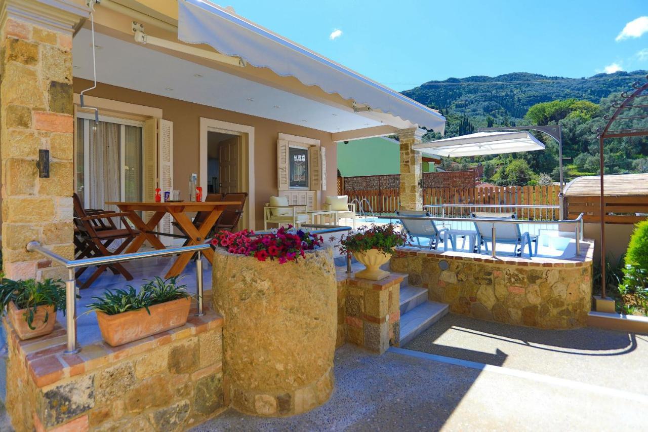 Case de vacanță Kadith Agios Gordios Agios Gordios (Corfu)